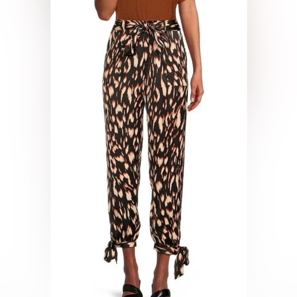 Gibson Latimer Black and Cream Satin Cropped Pants with ties